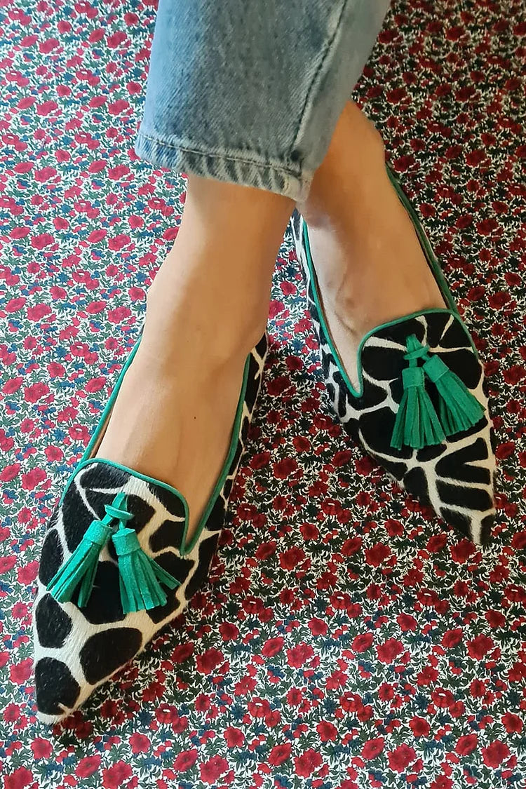 Carys | Giraffe Print Pointed Loafers
