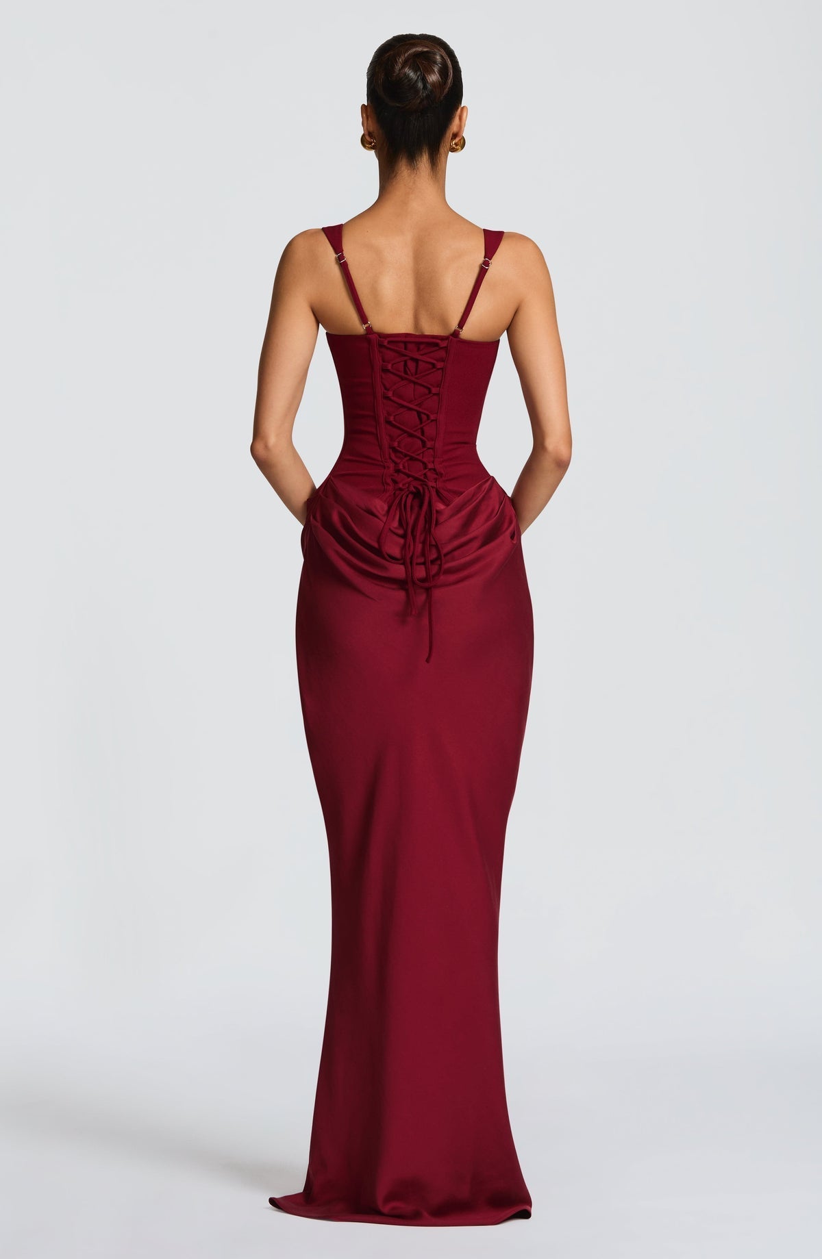 velmora | Hourglass Maxi