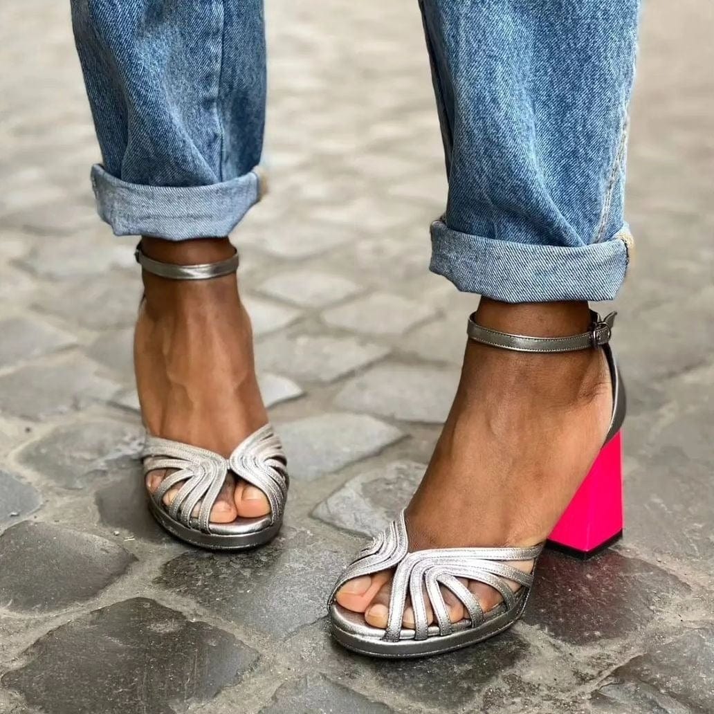 Giana | Timeless Leather Heels