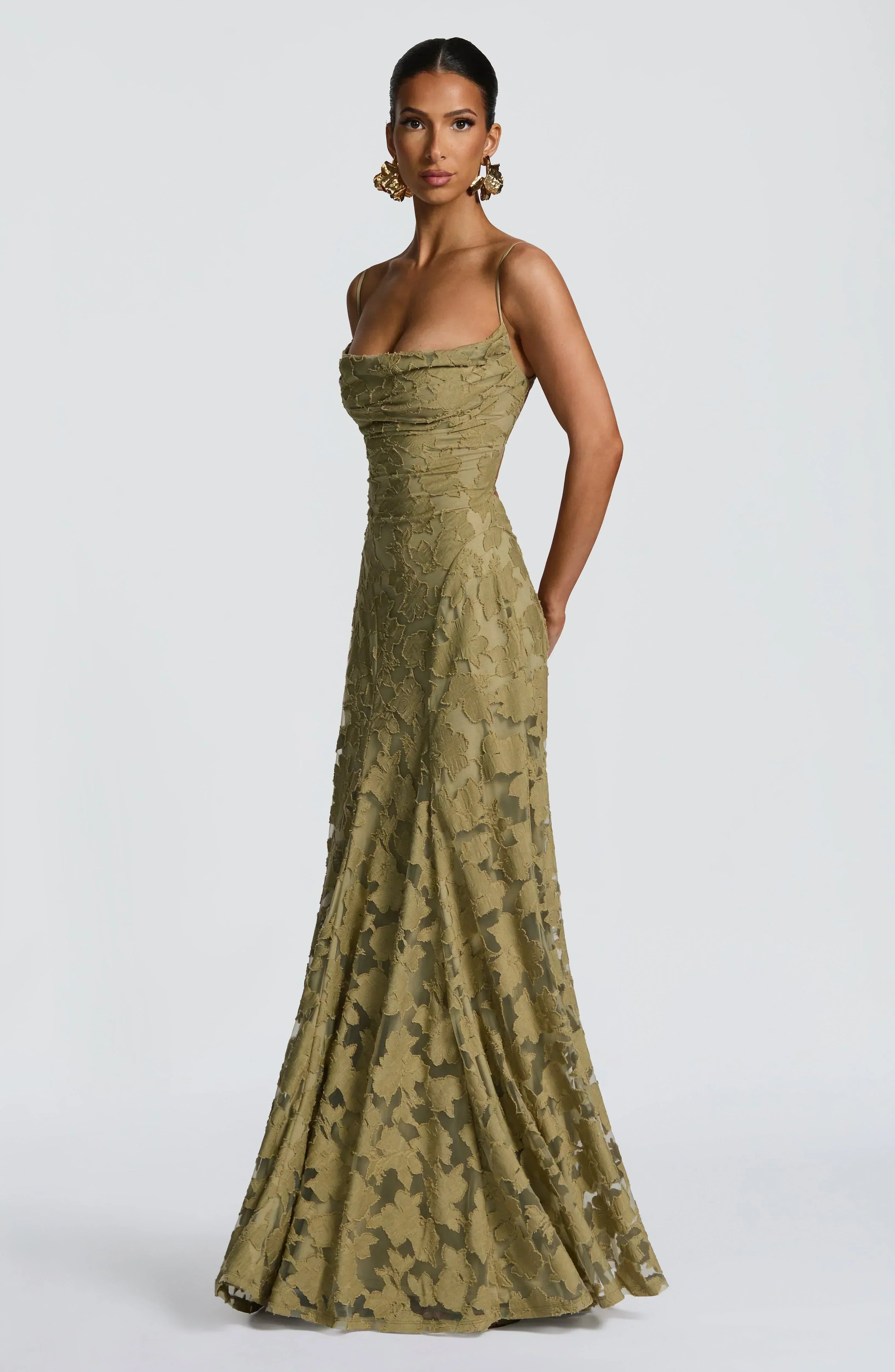 Clara | Refined Lace Gown