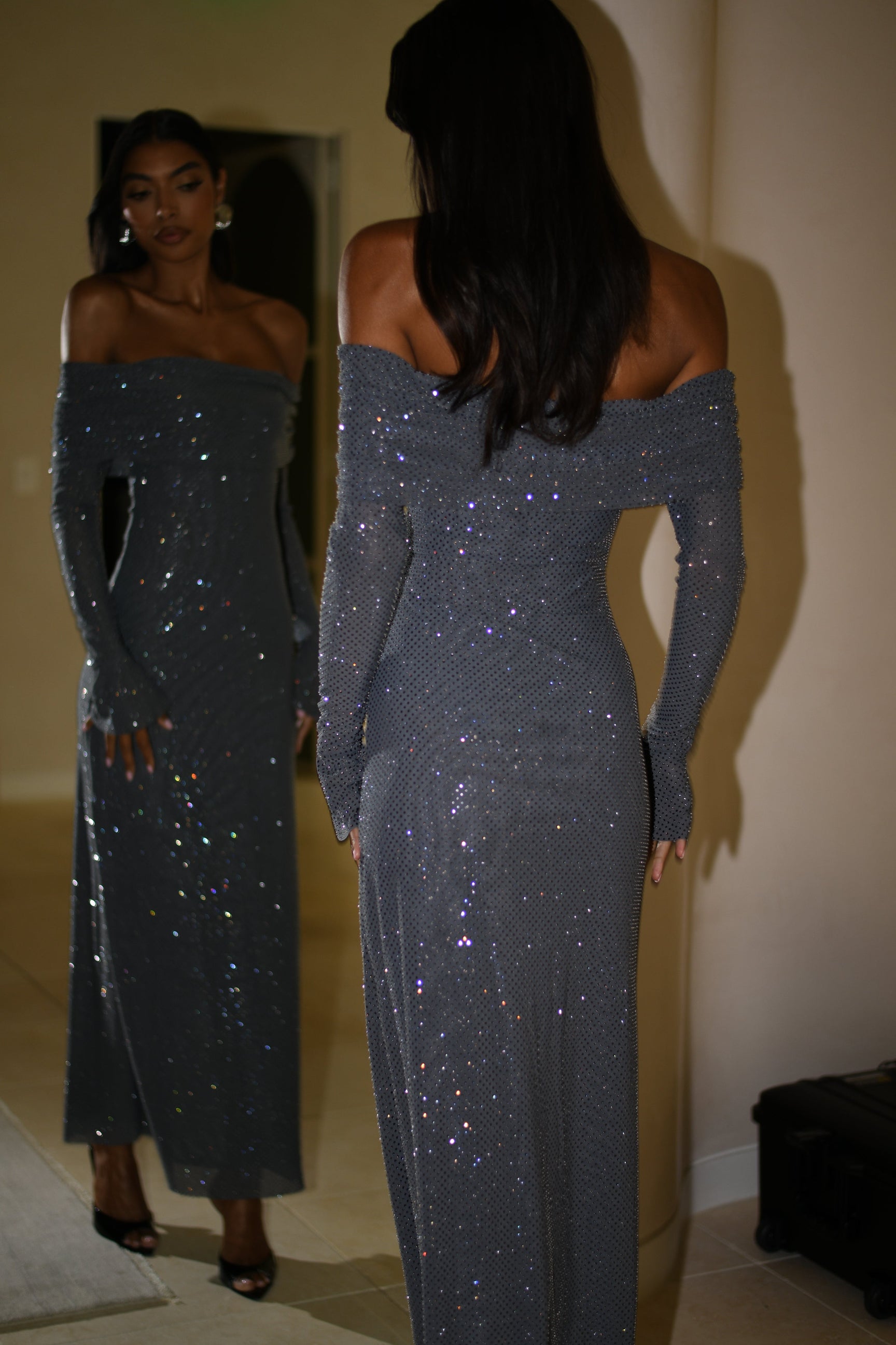 Bianca | Off-Shoulder Shimmering Maxi Dress