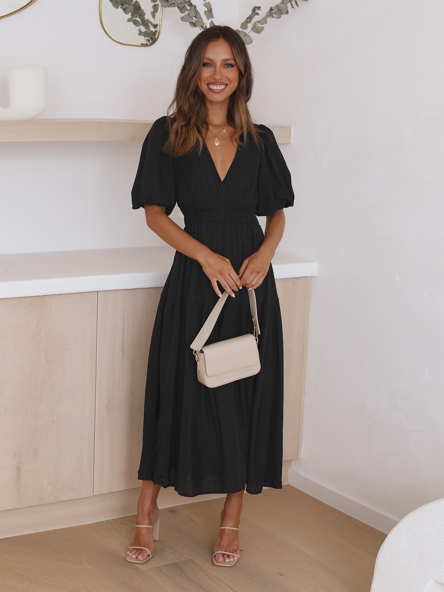 Aveline | Dress with Elegant Sleeves