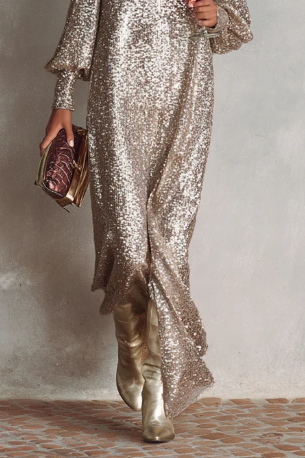 Celivana – Sequin plunge detail – Maxi party dress