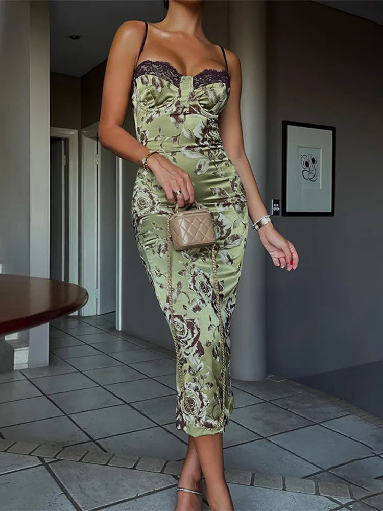 Luna | Floral Lace Bodycon Dress