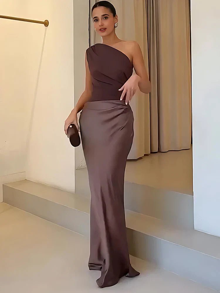 Sofia | Elegant One-Shoulder Satin Gown
