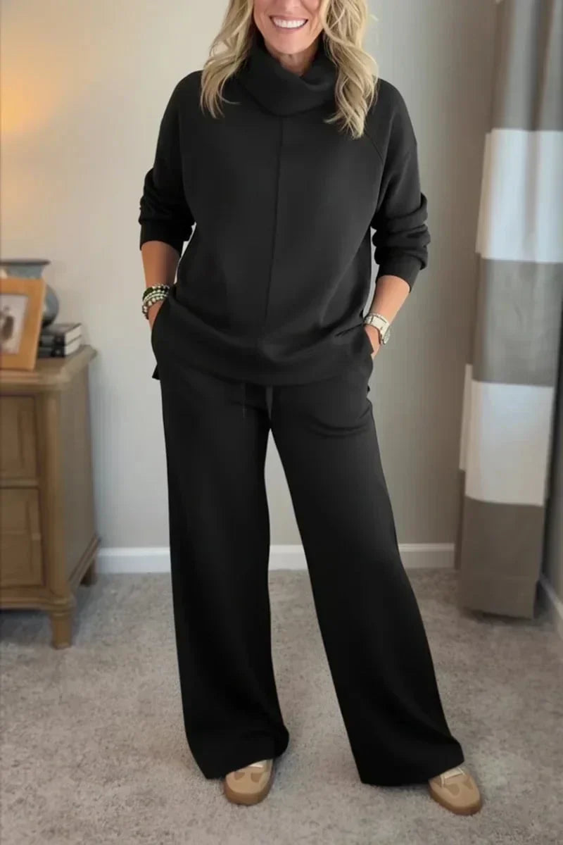 Marina | Luxurious Turtleneck Travel Set