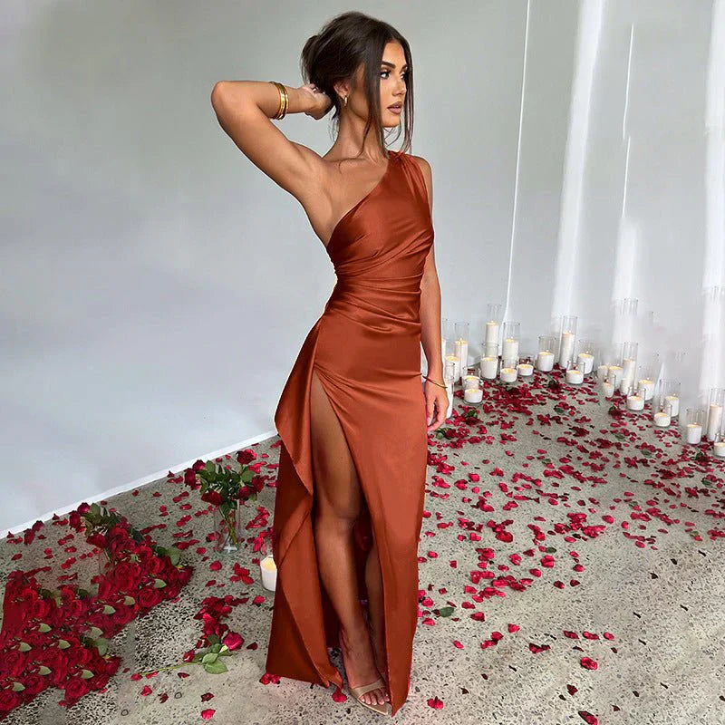 Liora | Graceful Maxi Dress